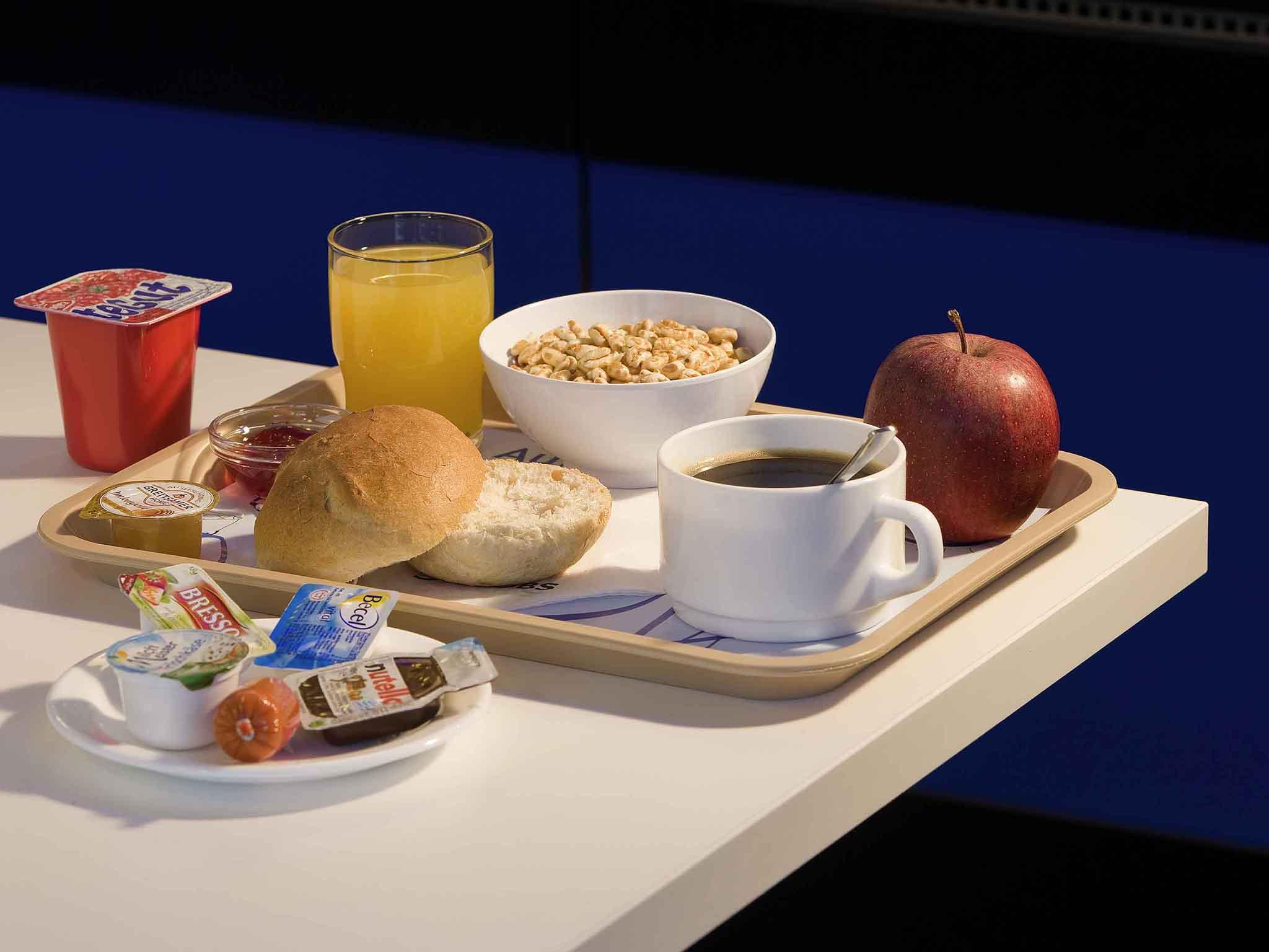 Ibis Budget Brive La Gaillarde Esterno foto